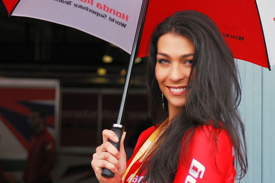 Honda umbrella girl